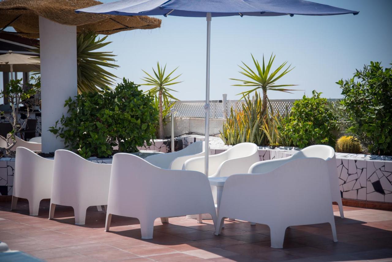 Vigilia Park Aparthotel Puerto de Santiago  Exterior photo